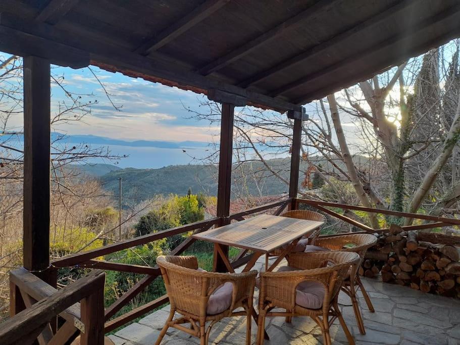 Mountain And Sea View Villa มิลี ภายนอก รูปภาพ